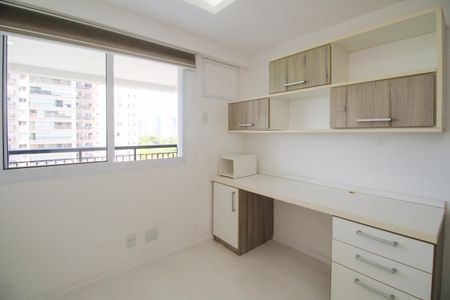 Apartamento para alugar com 77m², 2 quartos e 1 vaga Apartamento para alugar com 77m², 2 quartos e 1 vagaQuarto 1 - Mesa de estudo