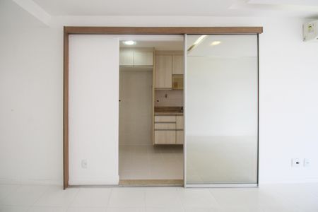 Apartamento para alugar com 77m², 2 quartos e 1 vaga Apartamento para alugar com 77m², 2 quartos e 1 vagaSala para cozinha