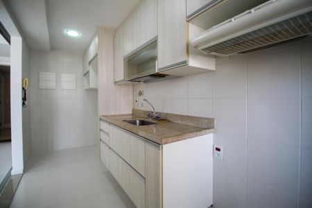 Apartamento para alugar com 77m², 2 quartos e 1 vaga Apartamento para alugar com 77m², 2 quartos e 1 vagaCozinha