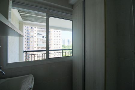 Apartamento para alugar com 77m², 2 quartos e 1 vaga Apartamento para alugar com 77m², 2 quartos e 1 vagaÁrea de Serviço