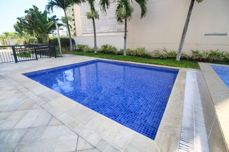 Apartamento para alugar com 77m², 2 quartos e 1 vaga Apartamento para alugar com 77m², 2 quartos e 1 vagaÁrea comum - Piscina