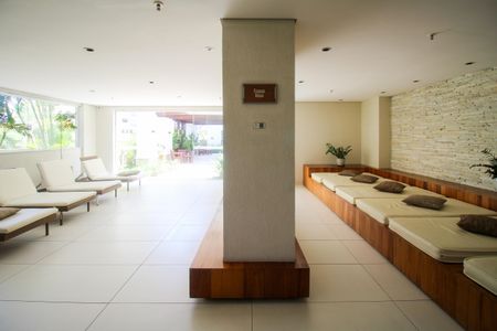 Apartamento para alugar com 77m², 2 quartos e 1 vaga Apartamento para alugar com 77m², 2 quartos e 1 vagaÁrea comum - Espaço relax