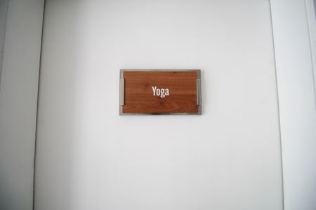 Apartamento para alugar com 77m², 2 quartos e 1 vaga Apartamento para alugar com 77m², 2 quartos e 1 vagaÁrea comum - Sala de Yoga