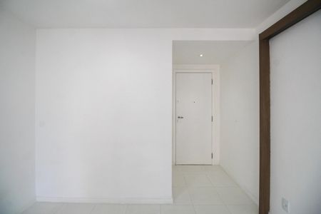 Apartamento para alugar com 77m², 2 quartos e 1 vaga Apartamento para alugar com 77m², 2 quartos e 1 vagaSala