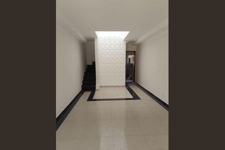 Casa à venda com 90m², 3 quartos e 2 vagas