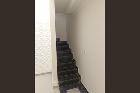 Casa à venda com 93m², 3 quartos e 1 vaga