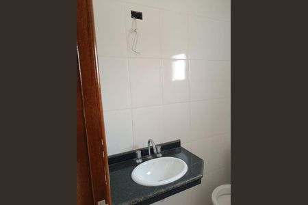 Casa à venda com 93m², 3 quartos e 1 vaga