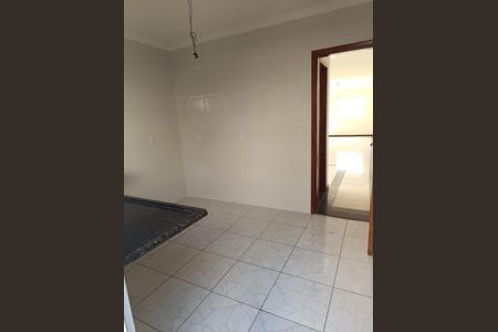 Casa à venda com 93m², 3 quartos e 1 vaga