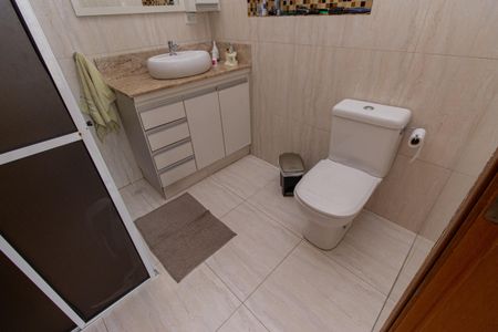 Casa à venda com 400m², 5 quartos e 6 vagasBanheiro 3