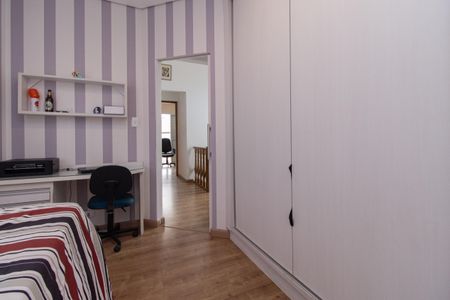 Casa à venda com 400m², 5 quartos e 6 vagasQuarto 2