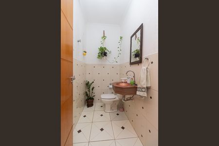 Casa à venda com 400m², 5 quartos e 6 vagasLavabo