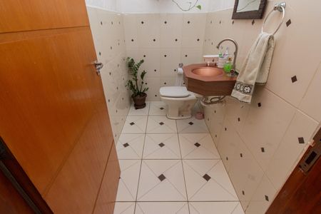 Casa à venda com 400m², 5 quartos e 6 vagasLavabo