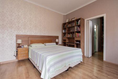 Casa à venda com 400m², 5 quartos e 6 vagasQuarto 1