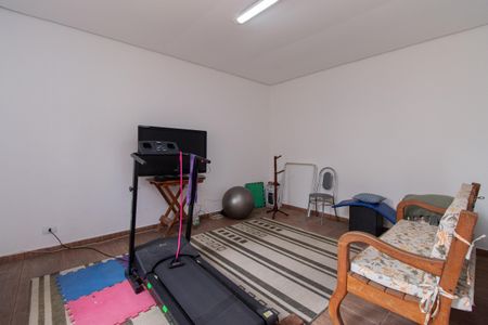 Casa à venda com 400m², 5 quartos e 6 vagasEdícula 