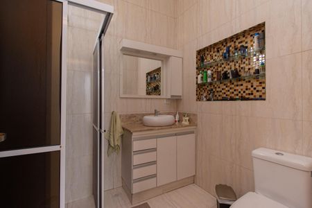 Casa à venda com 400m², 5 quartos e 6 vagasBanheiro 3