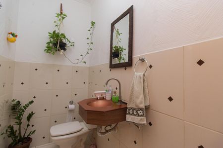 Casa à venda com 400m², 5 quartos e 6 vagasLavabo