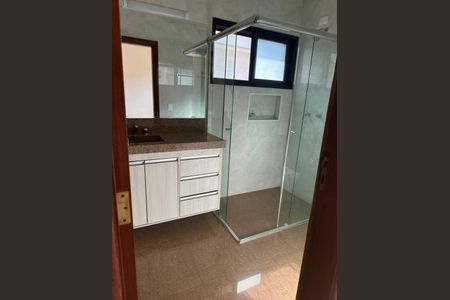 Casa de condomínio à venda com 620m², 4 quartos e 6 vagas