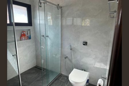 Casa de condomínio à venda com 620m², 4 quartos e 6 vagas