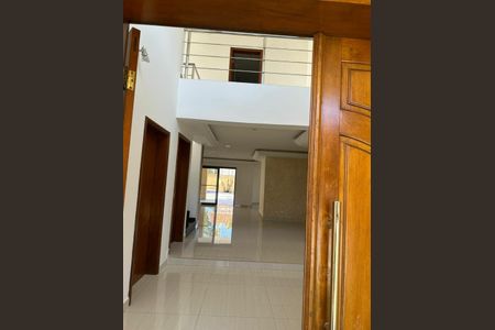 Casa de condomínio à venda com 620m², 4 quartos e 6 vagas