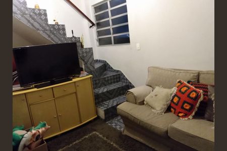 Casa à venda com 170m², 3 quartos e 2 vagas