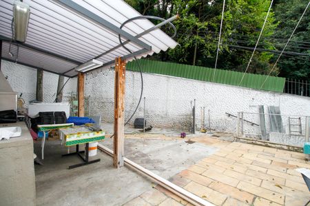 Casa à venda com 400m², 7 quartos e 5 vagas Casa à venda com 400m², 7 quartos e 5 vagasChurrasqueira