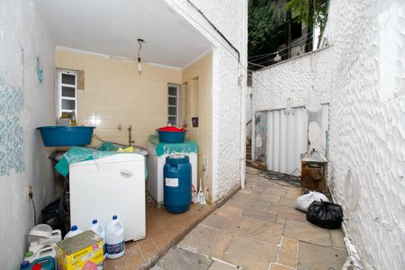 Casa à venda com 400m², 7 quartos e 5 vagas Casa à venda com 400m², 7 quartos e 5 vagasÁrea de Serviço