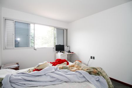 Casa à venda com 400m², 7 quartos e 5 vagas Casa à venda com 400m², 7 quartos e 5 vagasSuíte