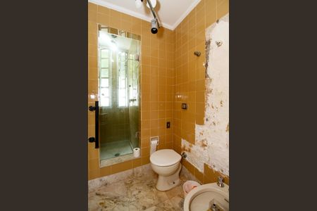 Casa à venda com 400m², 7 quartos e 5 vagas Casa à venda com 400m², 7 quartos e 5 vagasBanheiro Social 2