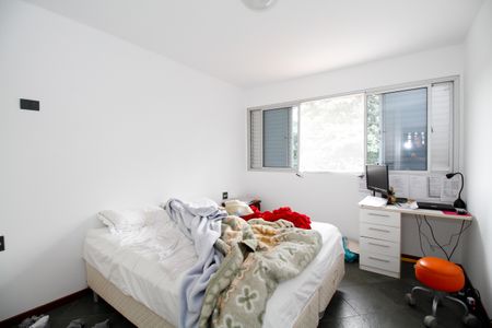 Casa à venda com 400m², 7 quartos e 5 vagas Casa à venda com 400m², 7 quartos e 5 vagasSuíte