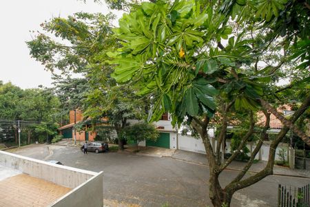 Casa à venda com 400m², 7 quartos e 5 vagas Casa à venda com 400m², 7 quartos e 5 vagasVista do Quarto 3