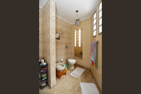 Casa à venda com 400m², 7 quartos e 5 vagas Casa à venda com 400m², 7 quartos e 5 vagasBanheiro da Suíte