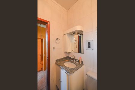 Casa à venda com 580m², 8 quartos e 8 vagasBanheiro da Suíte 2