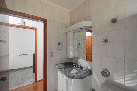 Casa à venda com 580m², 8 quartos e 8 vagasBanheiro