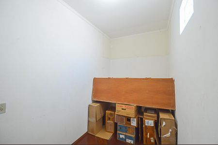 Casa à venda com 580m², 8 quartos e 8 vagasQuarto 5