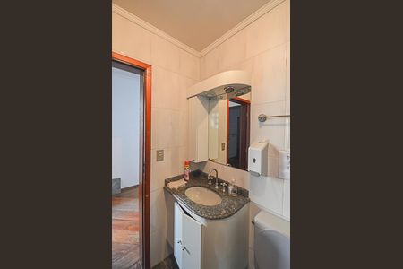 Casa à venda com 580m², 8 quartos e 8 vagasBanheiro da Suíte