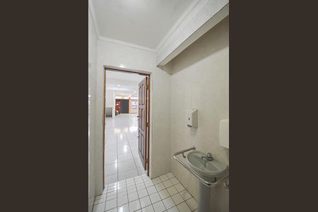 Casa à venda com 580m², 8 quartos e 8 vagasBanheiro de serviço 3