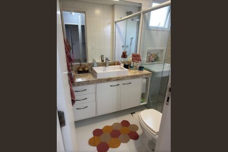 Apartamento à venda com 125m², 3 quartos e 3 vagas Apartamento à venda com 125m², 3 quartos e 3 vagasBanheiro