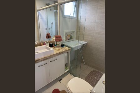 Apartamento à venda com 125m², 3 quartos e 3 vagas Apartamento à venda com 125m², 3 quartos e 3 vagasBanheiro