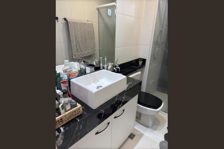 Apartamento à venda com 125m², 3 quartos e 3 vagas Apartamento à venda com 125m², 3 quartos e 3 vagasBanheiro