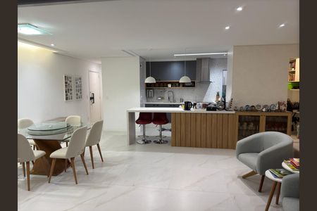 Apartamento à venda com 125m², 3 quartos e 3 vagas Apartamento à venda com 125m², 3 quartos e 3 vagasSala