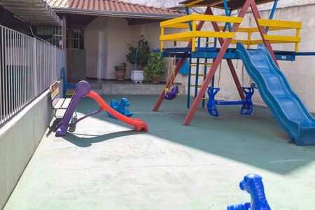 Apartamento para alugar com 58m², 2 quartos e 1 vaga Apartamento para alugar com 58m², 2 quartos e 1 vagaÁrea comum - Playground