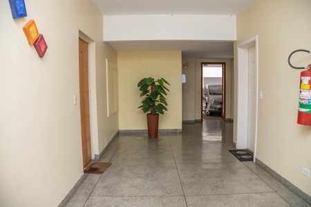 Apartamento para alugar com 58m², 2 quartos e 1 vaga Apartamento para alugar com 58m², 2 quartos e 1 vagaHall de entrada