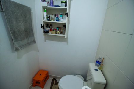 Apartamento à venda com 85m², 3 quartos e 2 vagas Apartamento à venda com 85m², 3 quartos e 2 vagasBanheiro