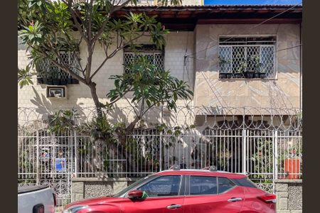 Casa à venda com 200m², 5 quartos e 1 vagaFachada