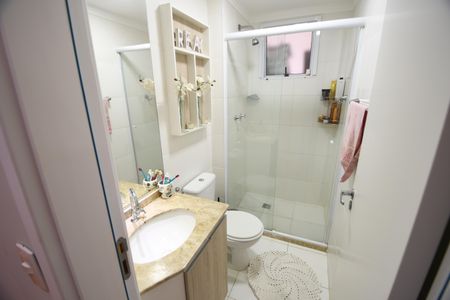 Apartamento à venda com 70m², 3 quartos e 2 vagasBanheiro 2