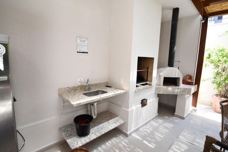 Apartamento à venda com 70m², 3 quartos e 2 vagasÁrea comum - Churrasqueira