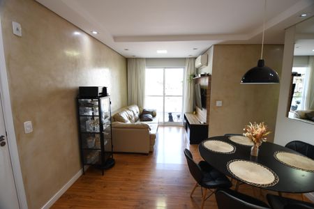 Apartamento à venda com 70m², 3 quartos e 2 vagasSala