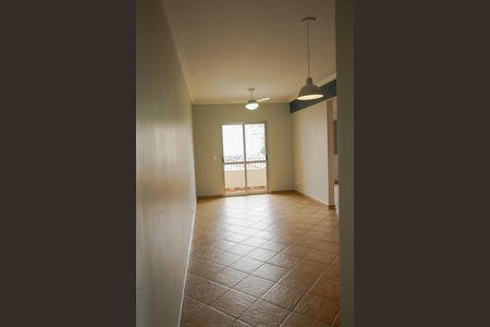 Apartamento para alugar com 65m², 2 quartos e 1 vagaSala