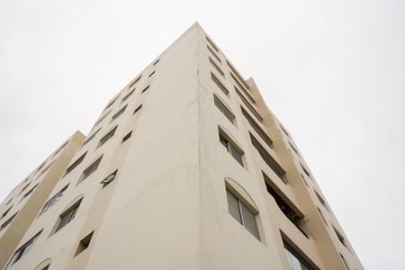 Apartamento para alugar com 65m², 2 quartos e 1 vagaFachada