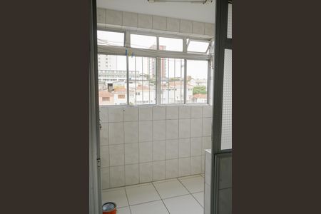 Apartamento para alugar com 65m², 2 quartos e 1 vagaÁrea de Serviço
